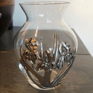 Seagull Canada pewter vase